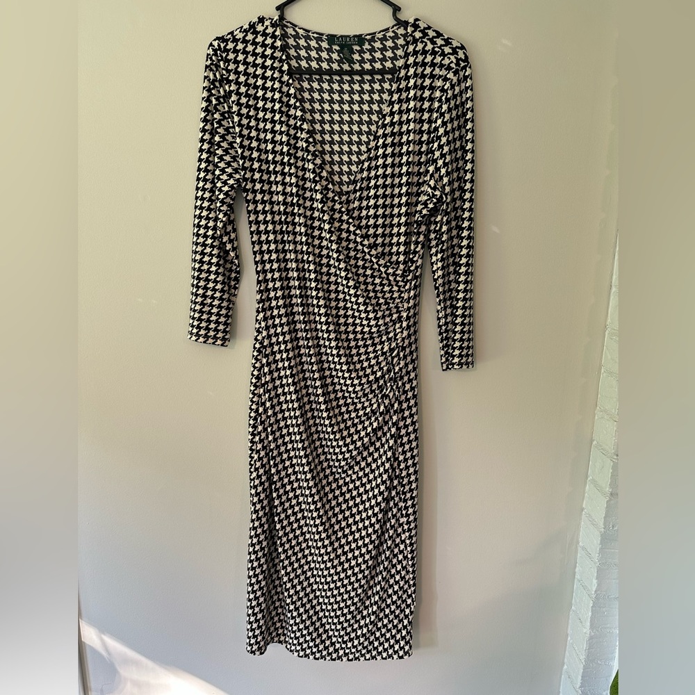 RALPH LAUREN HOUNDSTOOTH MIDI DRESS - Size Medium